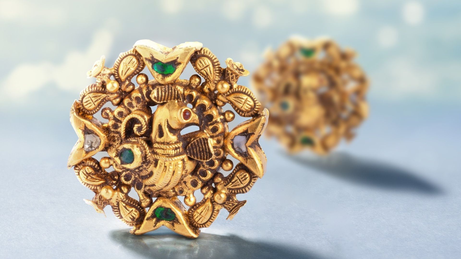 Top 10 Gold Jewellery Gift Ideas for Christmas 2025